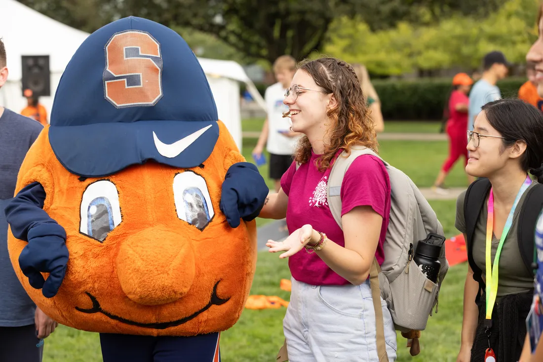 Students at Syracuse welcome event.